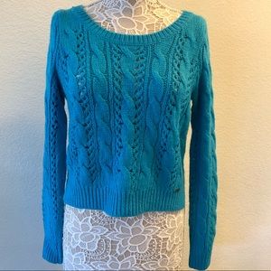Hollister Abercrombie Cable Knit Sweater